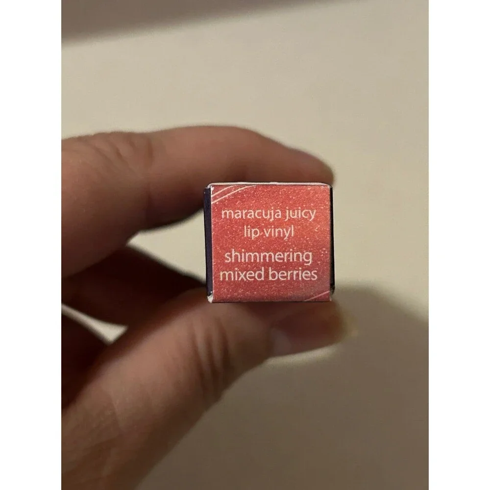 Tarte Maracuja Juicy Lip Vinyl in Shimmering Mixed Berries 2.7 g/0.095 oz